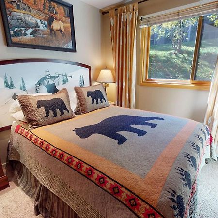 Laurelwood Condominiums 401 スノーマス・ビレッジ 部屋 写真