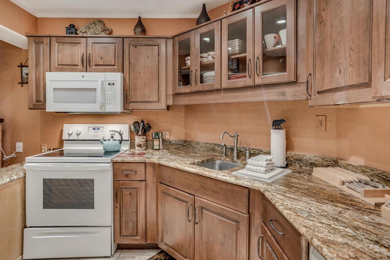 Laurelwood Condominiums 401 スノーマス・ビレッジ エクステリア 写真
