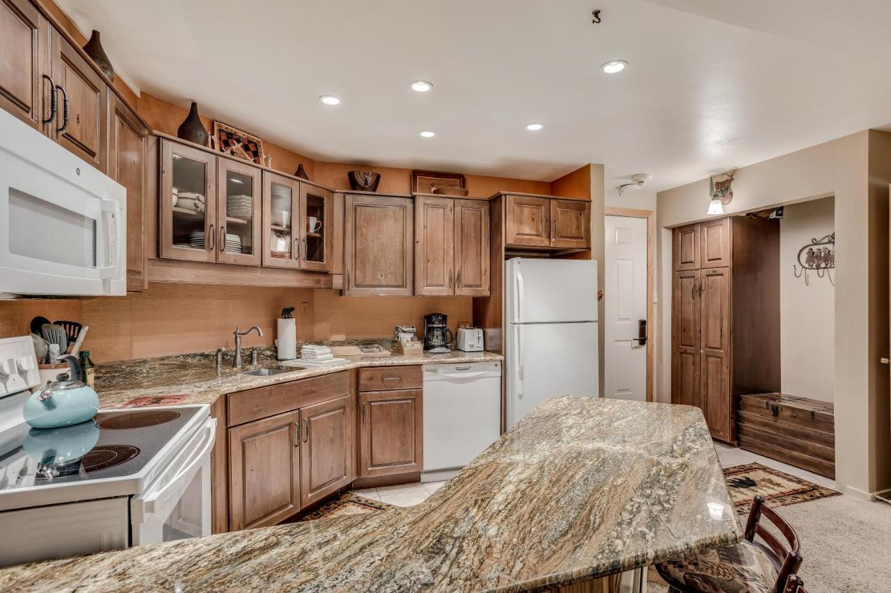 Laurelwood Condominiums 401 スノーマス・ビレッジ エクステリア 写真