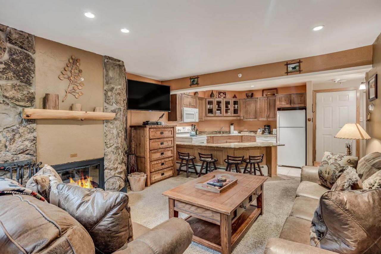 Laurelwood Condominiums 401 スノーマス・ビレッジ エクステリア 写真