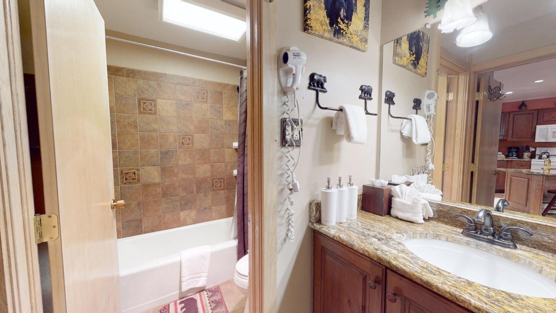 Laurelwood Condominiums 401 スノーマス・ビレッジ 部屋 写真